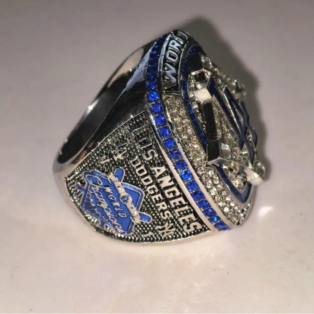 CLASSIC SERIES NEW LA 2024 WORLD CHAMPIONSHIP RING #17DHTANI #50BETTS #5 - Rarity Luxury Commemorative Sports Fan Detail Gift - Glory Collect Various Festivals Occasions with Sandalwood Box