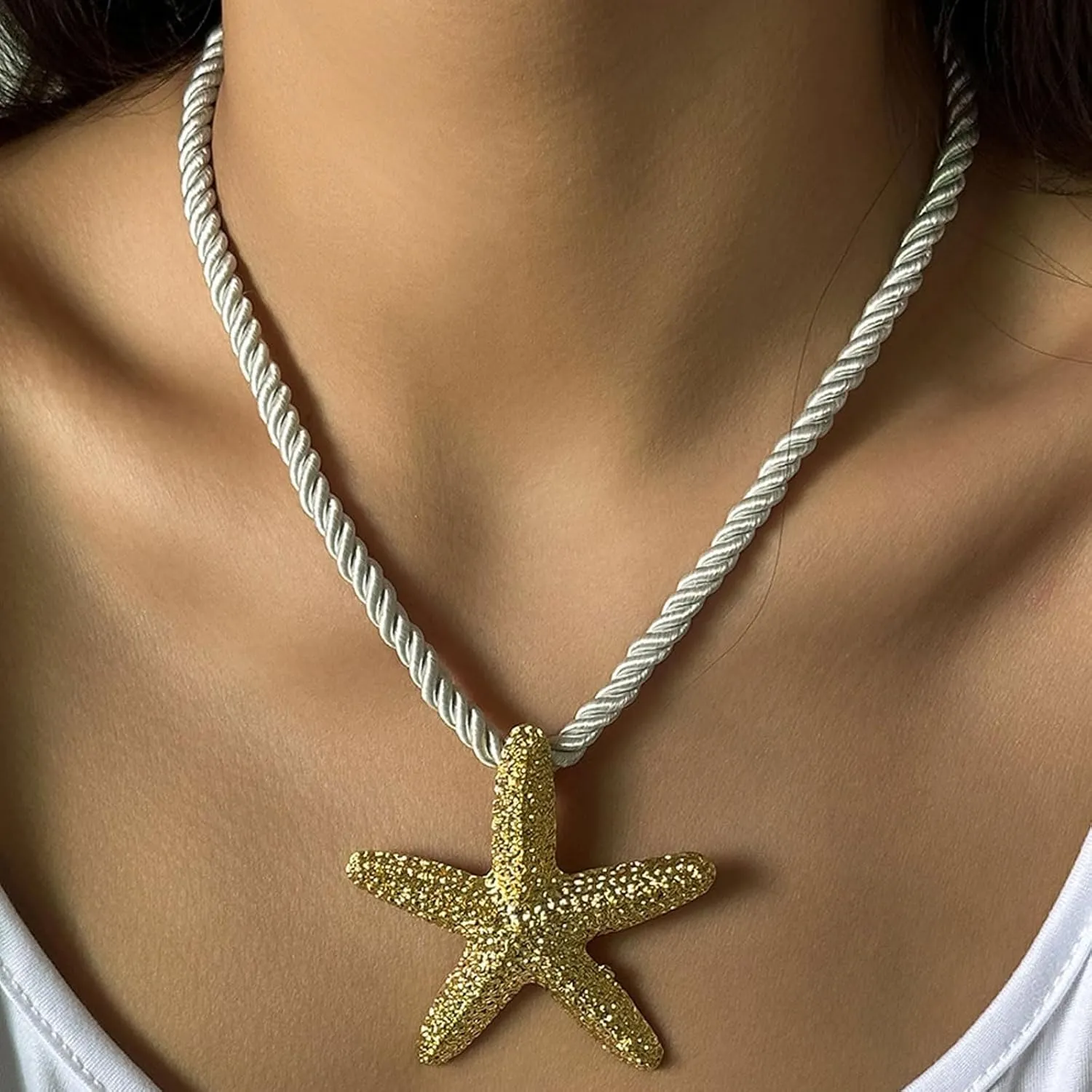 Dcfywl731 Starfish Necklace for Women Gold Shell Pendant Necklaces Seashell Charm Necklace Boho Puka Shell Summer Beach Surfer Jewelry Outfits Accessories