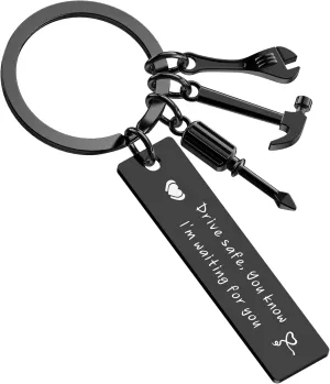 Fathers Day Dad Gifts from Wife Daughter Son, Drive Safe Keychain for Boyfriend Husband Brothers,Gifts for Men Him