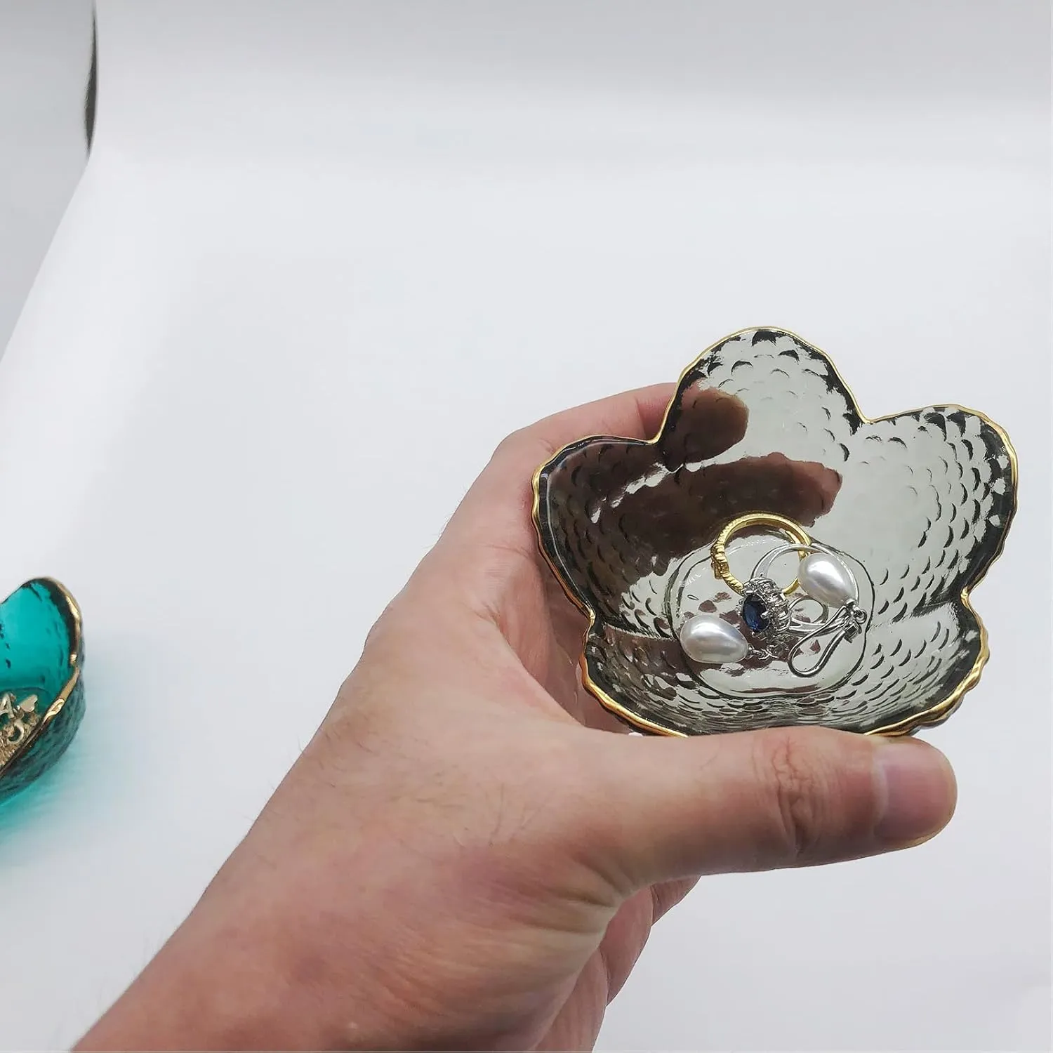 Flower Ring Dish Jewelry Tray, Glass Jewelry Dish Tray, Aesthetic Room Decor Small Trinket Dish, Nightstand Jewlery Ring Holder Dish, Bathroom Jewelry Plate Bowl for Rings Earrings Wife Gift