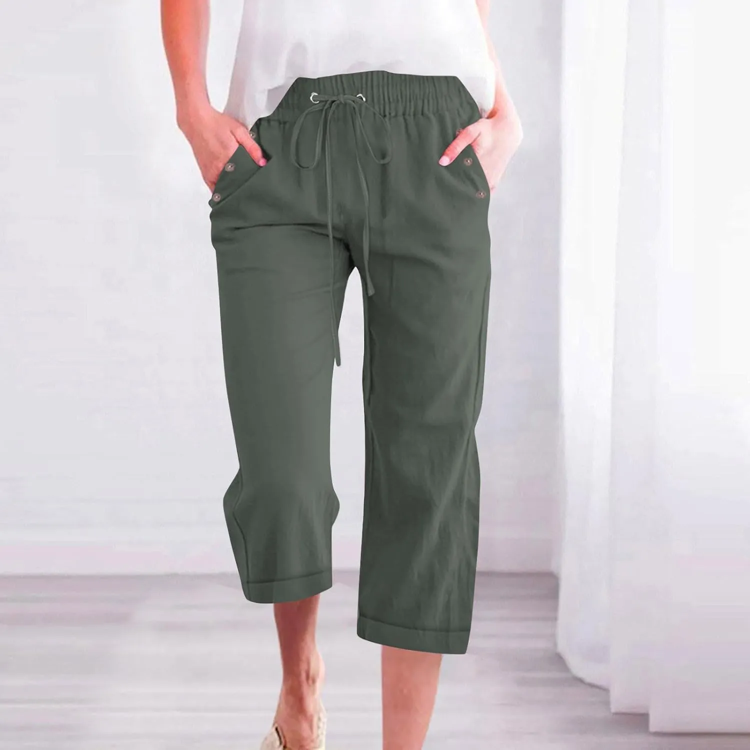 Womens Comfortable Capri Pants with Pockets and Drawstring Waist, Casual Loose Fit Cropped Cargo Trousers for Summer